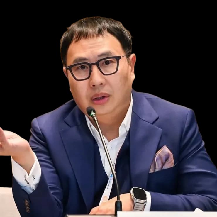 Daniel Lee